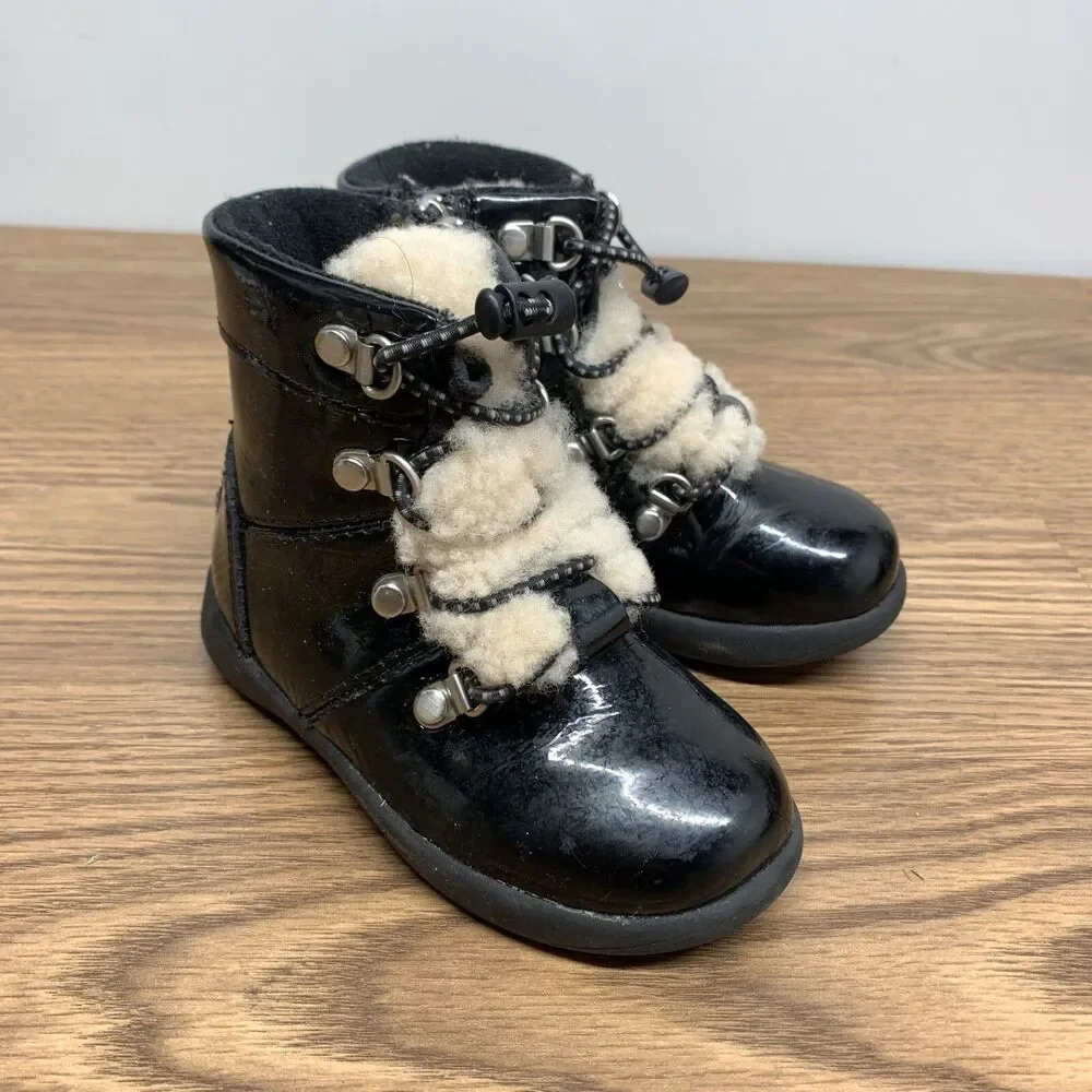 UGG‎ Toddler Girls Size 6 Ager Black Patent Leather Sherpa Zip Hiking Boots